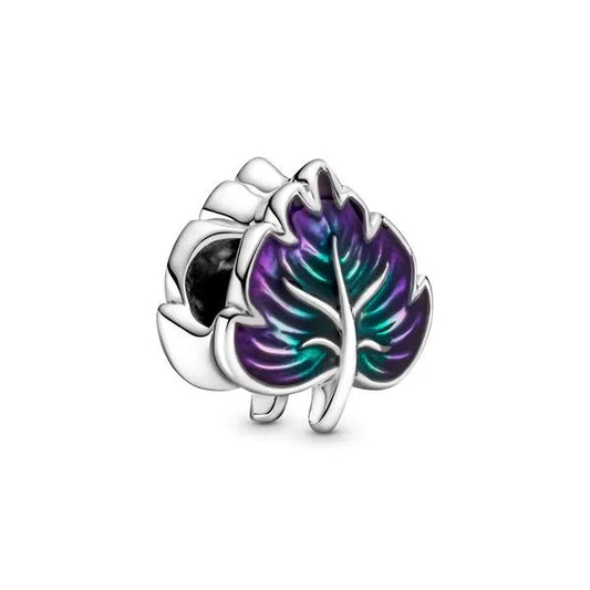 LEAF STERLING SILVER CHARM WITH PURPLE 799542C01