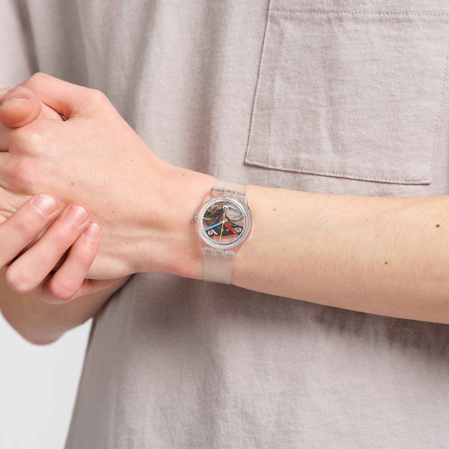 SWATCH CLEARLY GENT SO28K100-S06 SO28K100