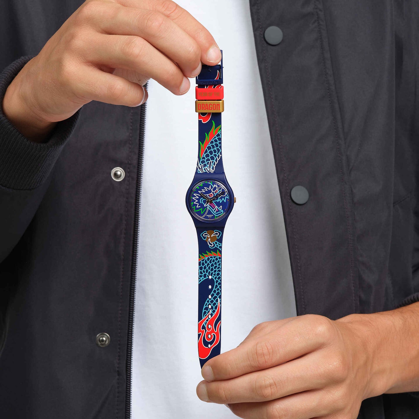 SWATCH SO28Z125 DRAGON IN WAVES