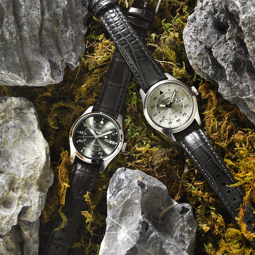 Seiko SRPJ89 SRPJ89K1 Seiko 5 ‘Kelly Green Flieger’ Suit Style