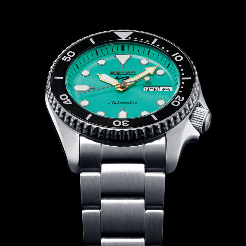 Seiko 5 Sports SKX ‘Midi’ Teal SRPK33K1 SRPK33