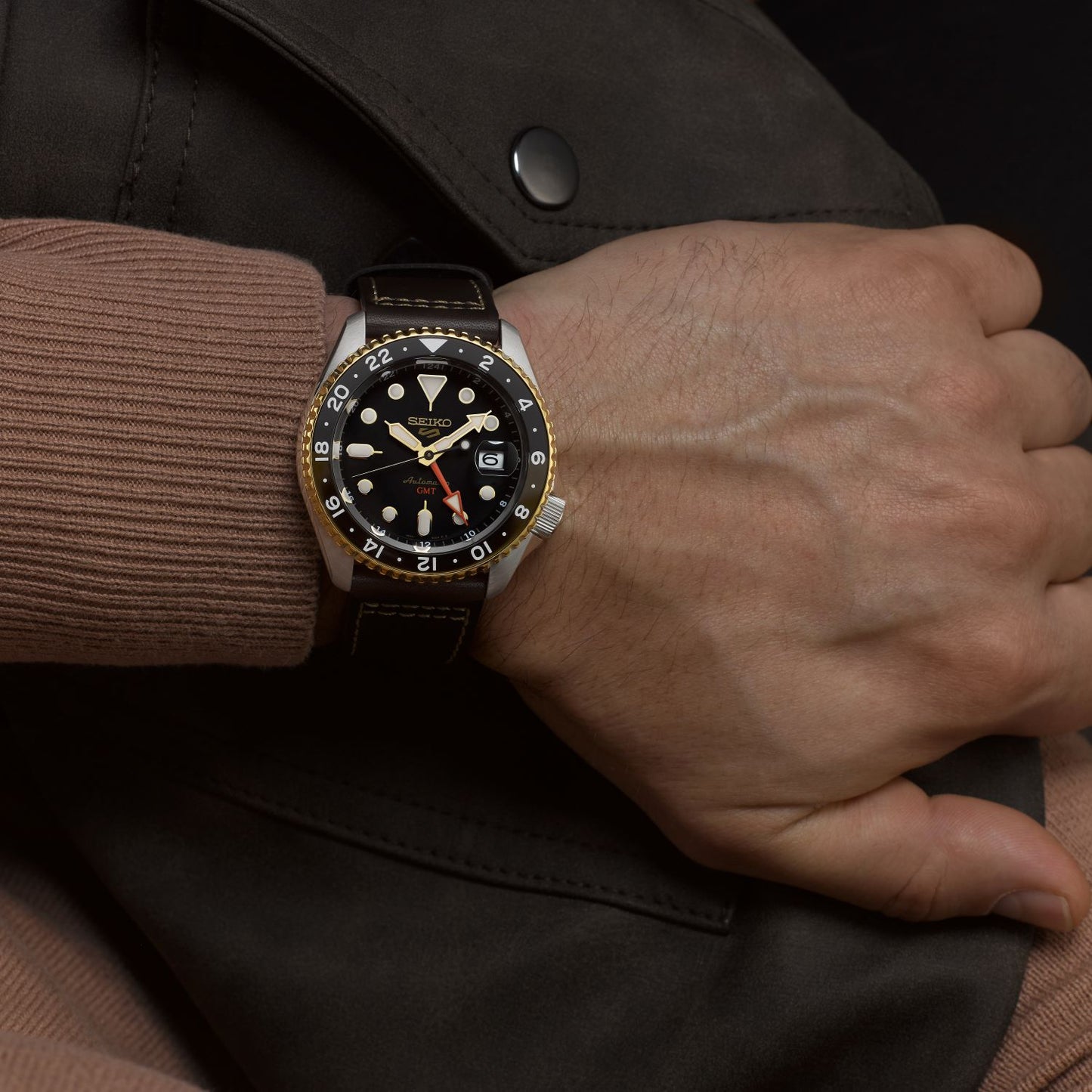 Seiko 5 Sports SKX GMT in Mocha SSK036 SSK036K1