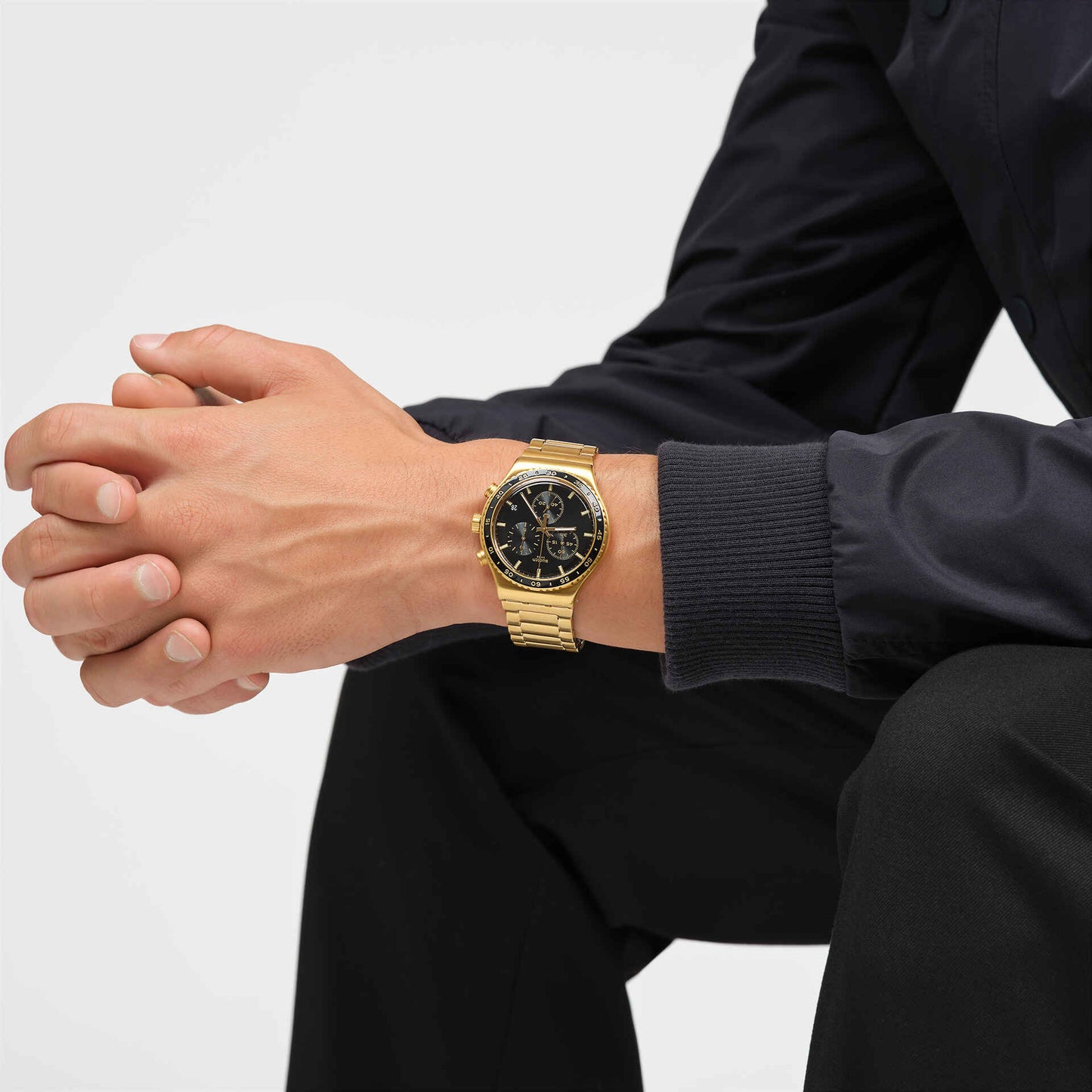 SWATCH YVG418G IN THE BLACK