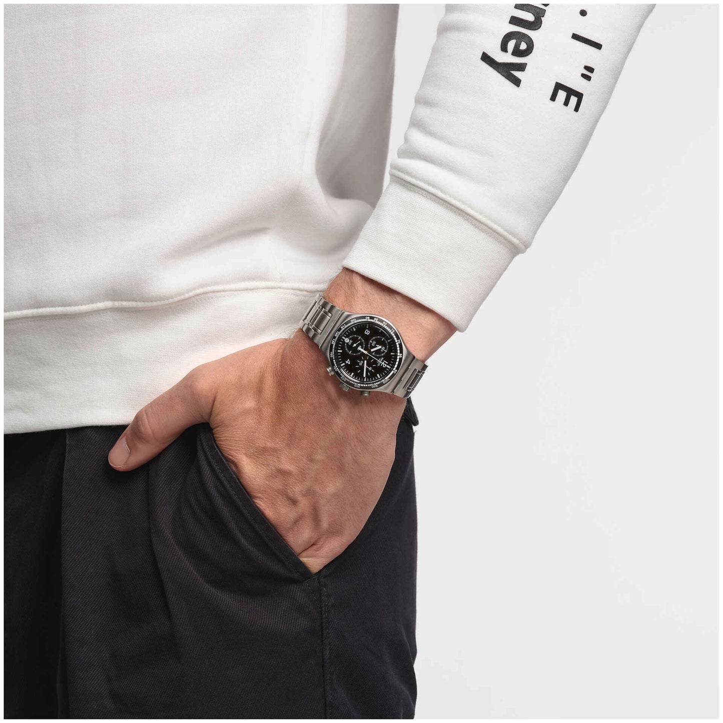 SWATCH YVS444G NIGHT FLIGHT