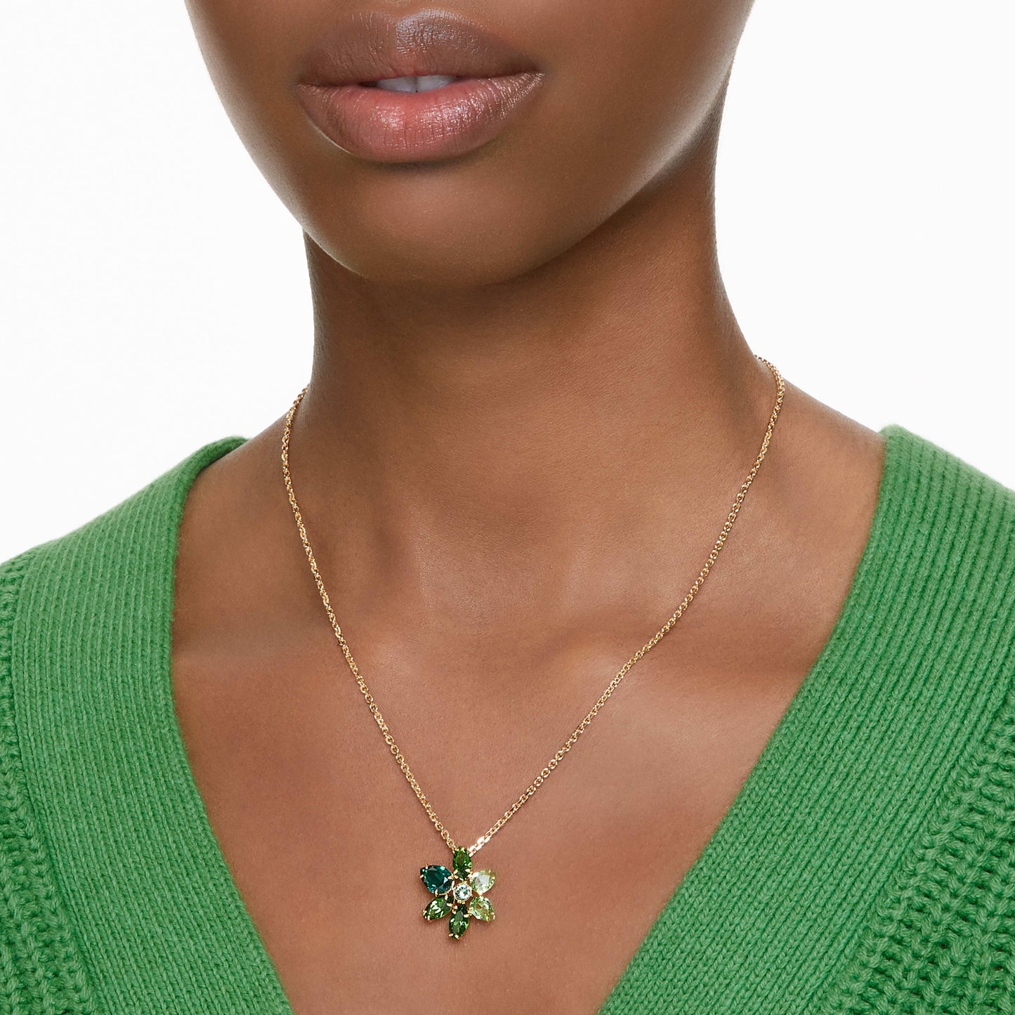 Gema pendant Mixed cuts, Flower, Green, Gold-tone plated 5658399