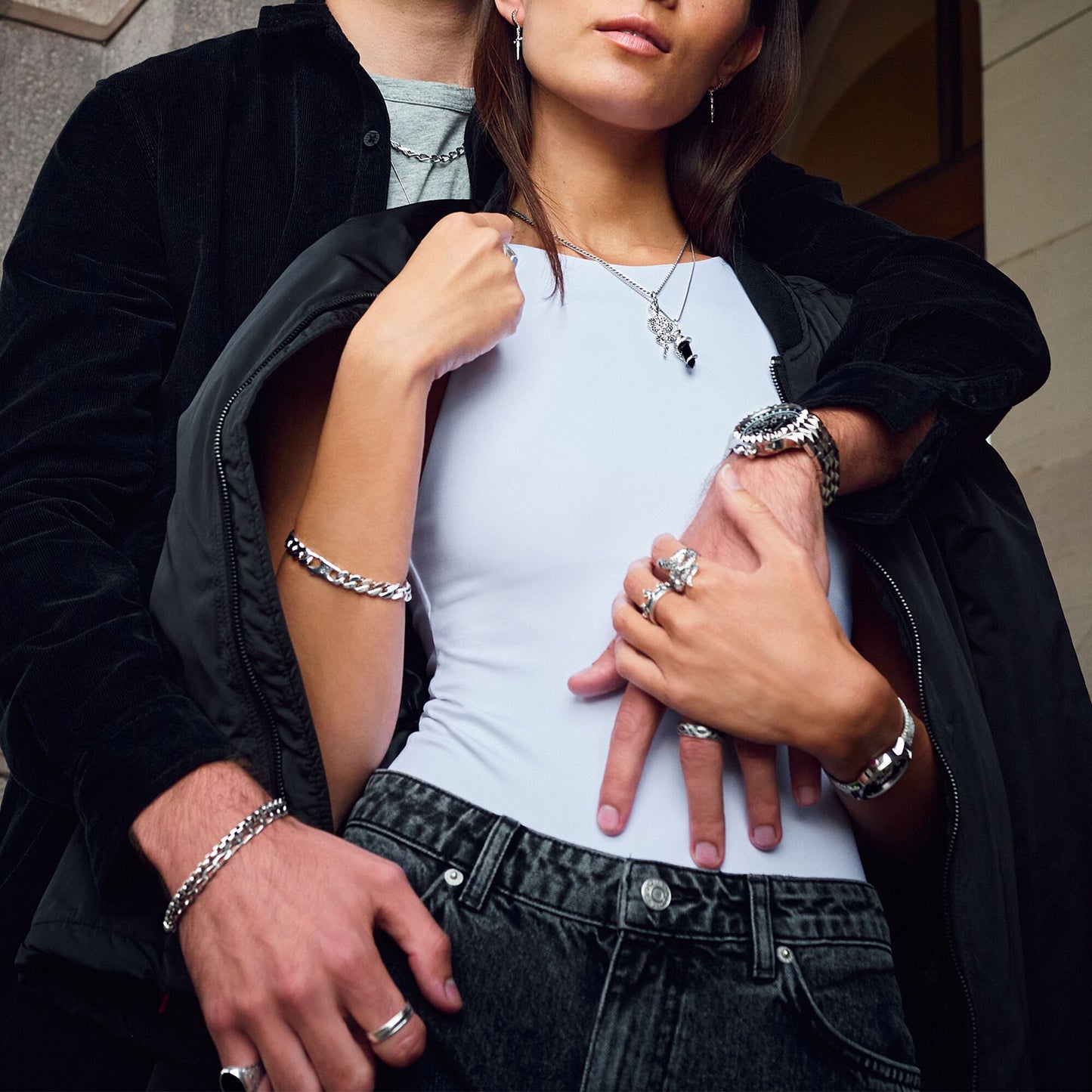 Pendant blackened onyx with snake PE944-641-11