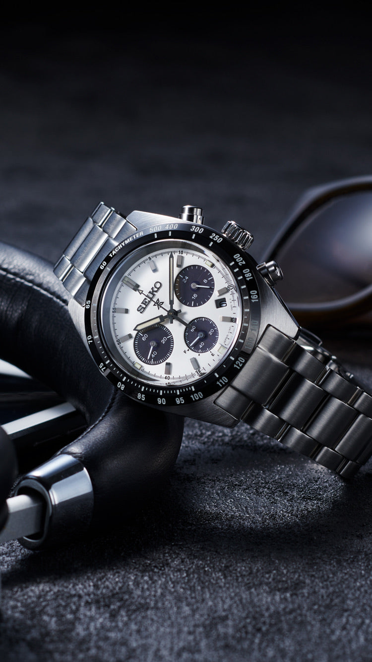 Seiko Prospex Panda Chronograph Speedtimer SSC813 SSC813P1
