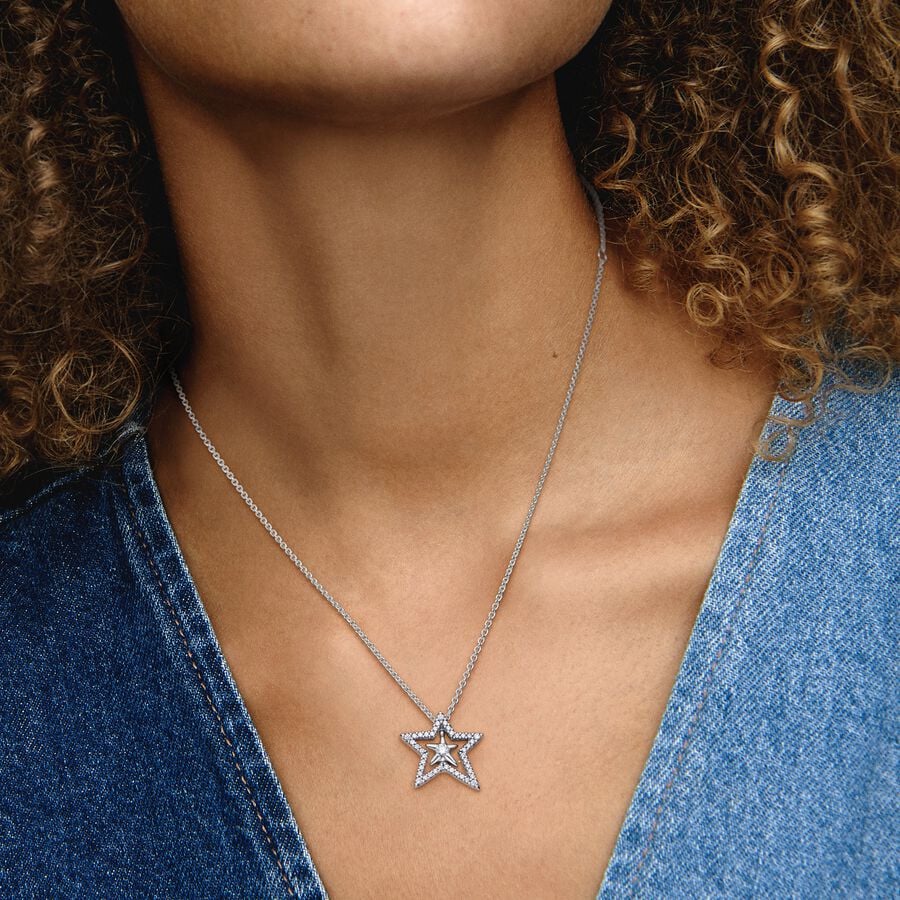 Pavé Asymmetric Star Collier Necklace 390020C01-45