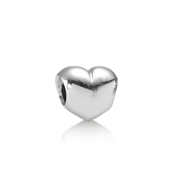 PANDORA  Big Smooth Heart Charm 790137