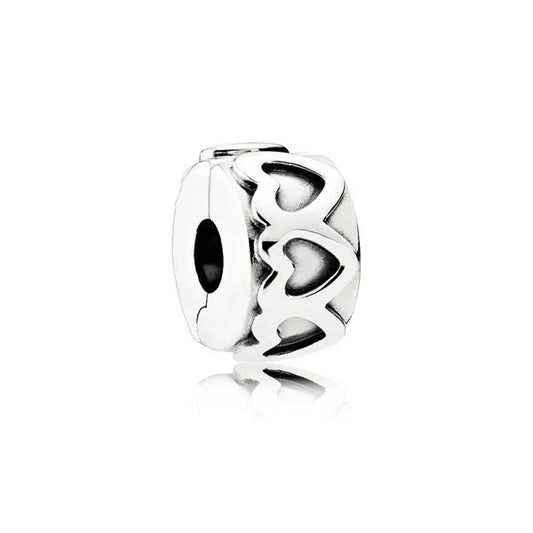 Pandora Band of Hearts Clip Charm 791978