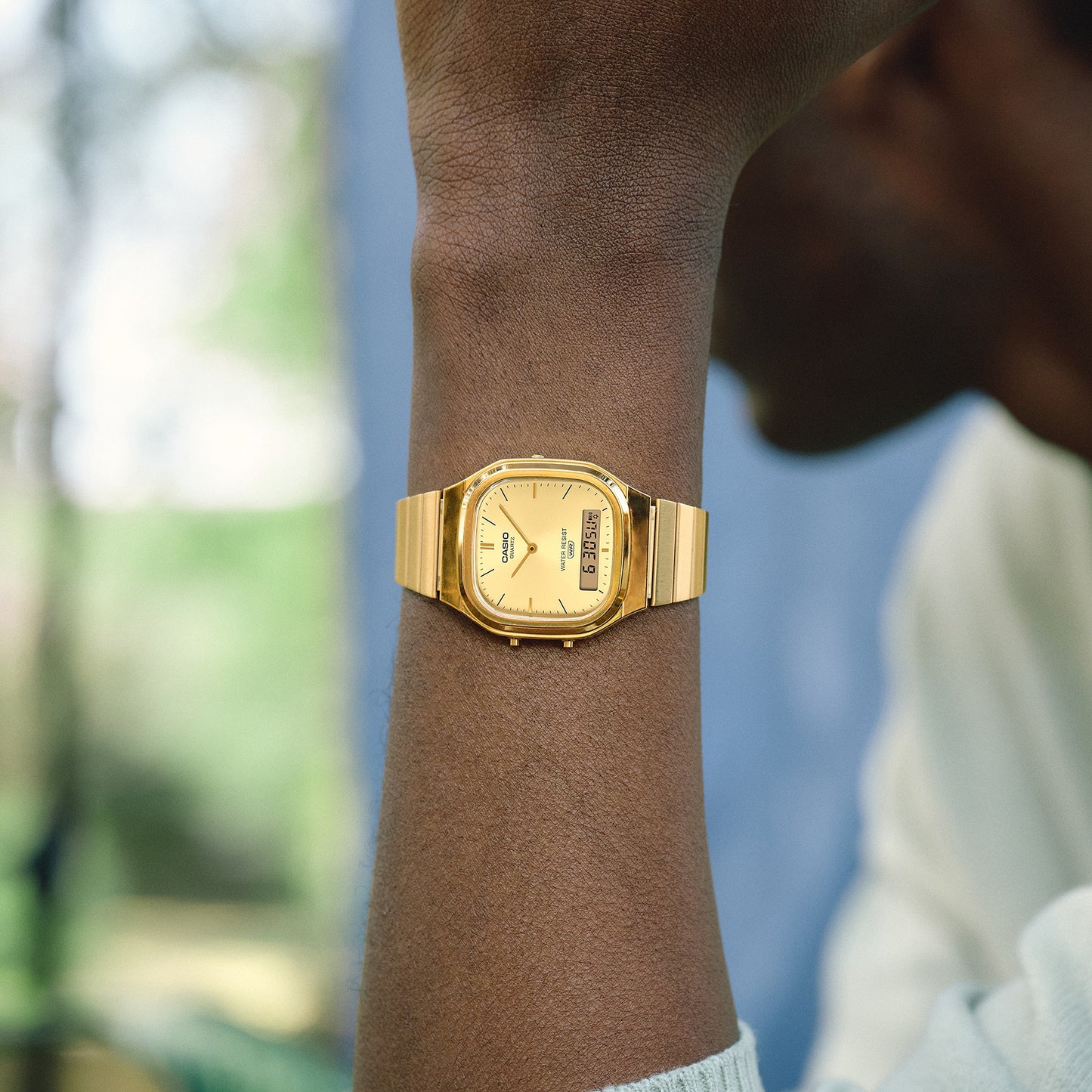 CASIO VINTAGE Gold Dial AQ-240EG-9A AQ240EG-9A