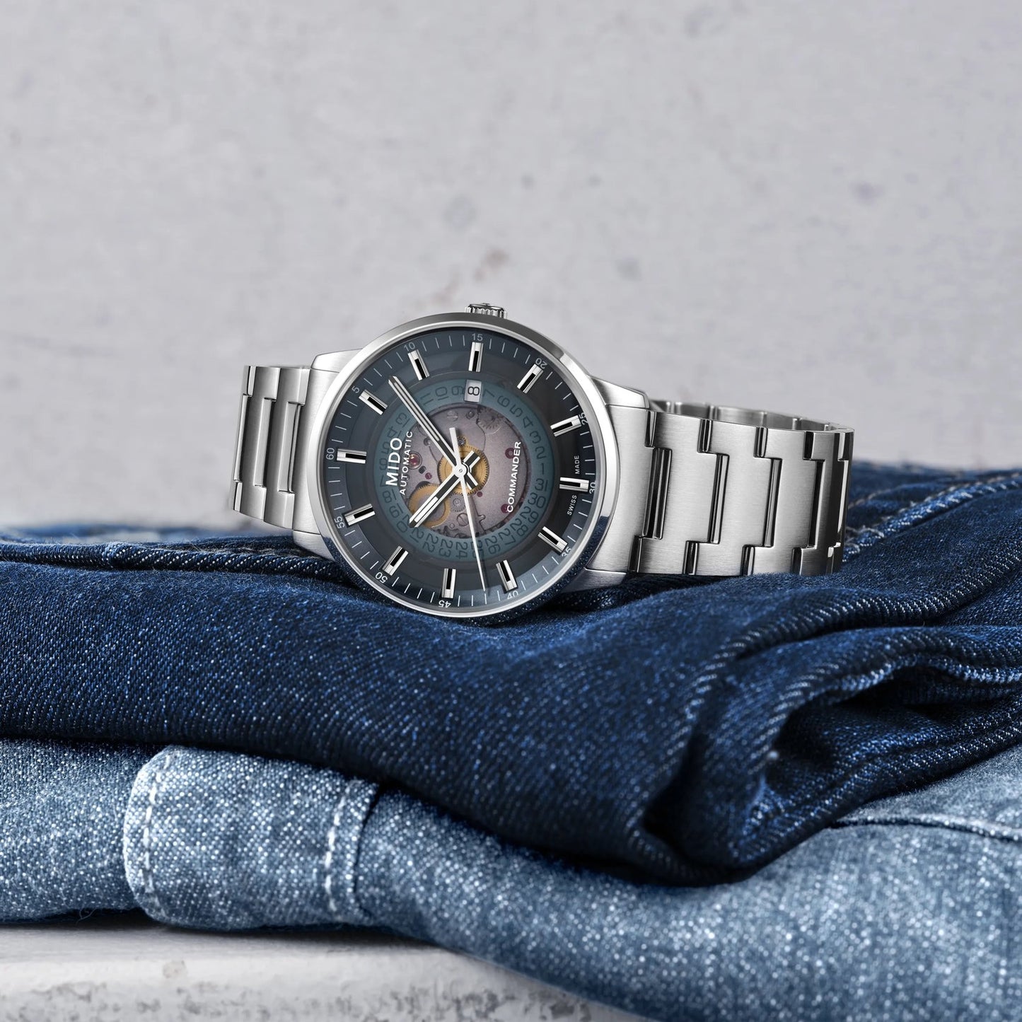 MIDO Commander Gradient 40mm M021.407.11.411.01 M0214071141101