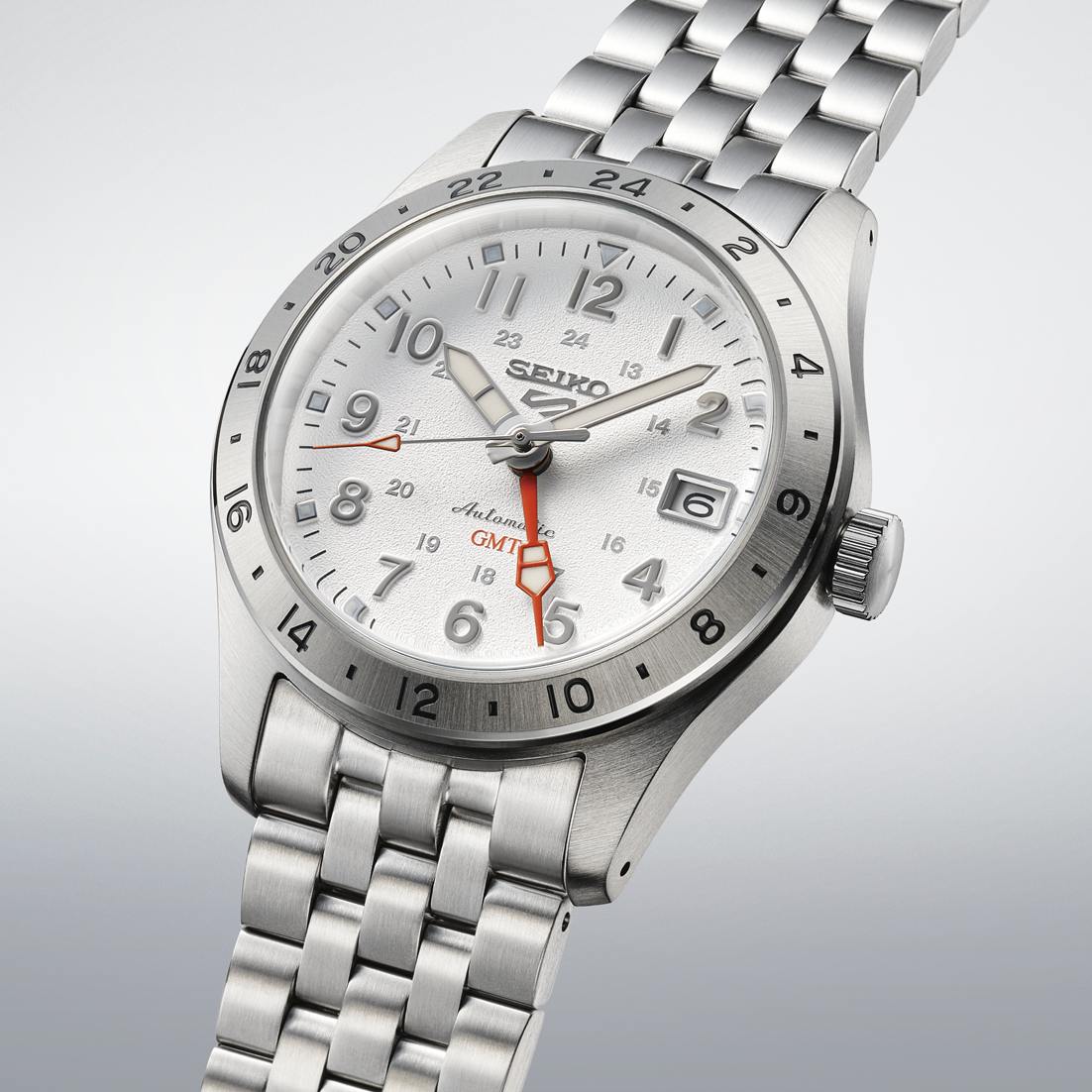 Seiko 5 Sports SSK059 'Overwhite' Field GMT SSK059K1