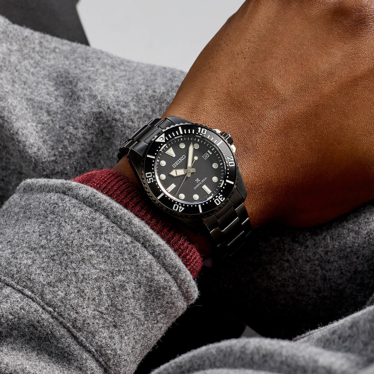 Seiko SNE599 Seiko Prospex Solar Diver’s in All Black SNE599P1