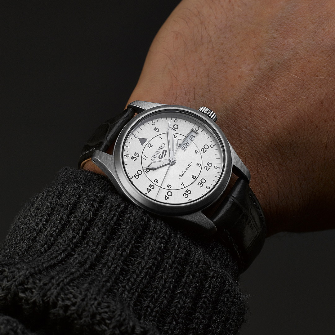 Seiko 5 SRPJ87 Champagne ‘Flieger’ Suit Style SRPJ87K1