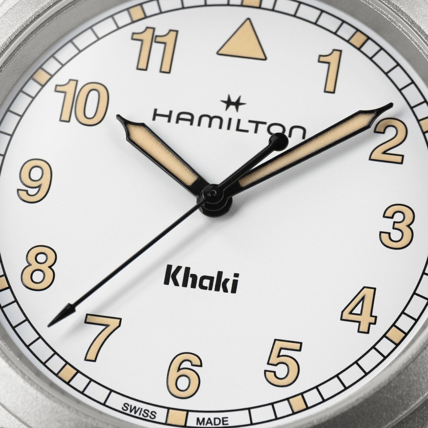 Hamilton Khaki Field Quartz 38mm Quartz 38mm H69401110