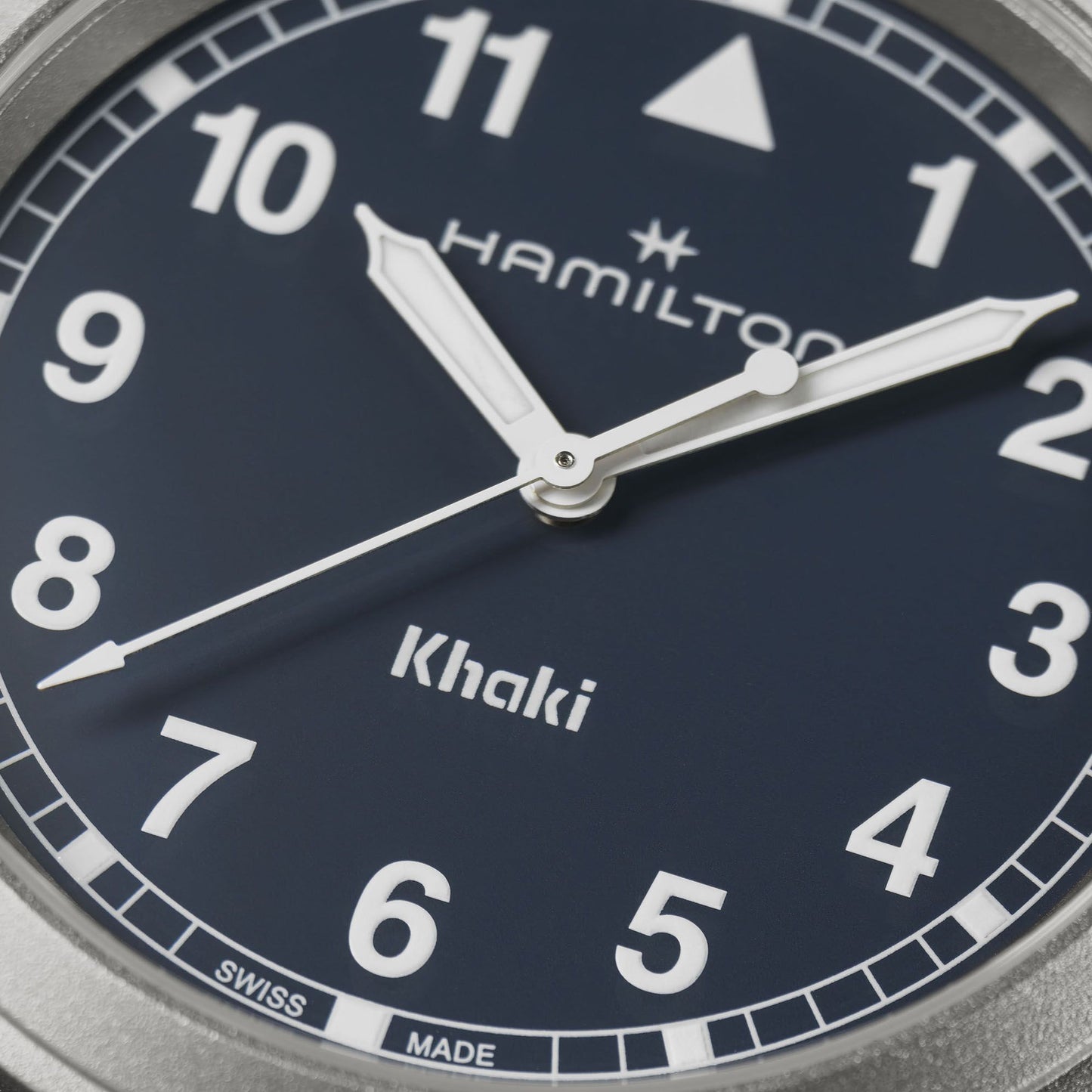 Hamilton Khaki Field Quartz 38mm Quartz 38mm H69401940