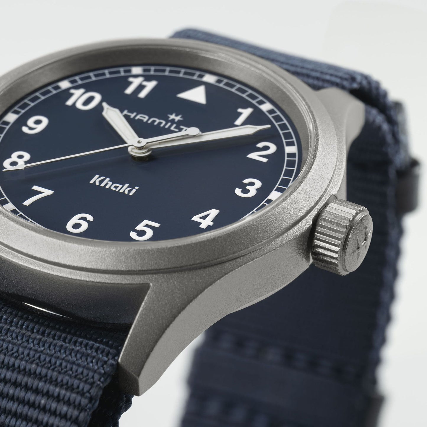 Hamilton Khaki Field Quartz 38mm Quartz 38mm H69401940
