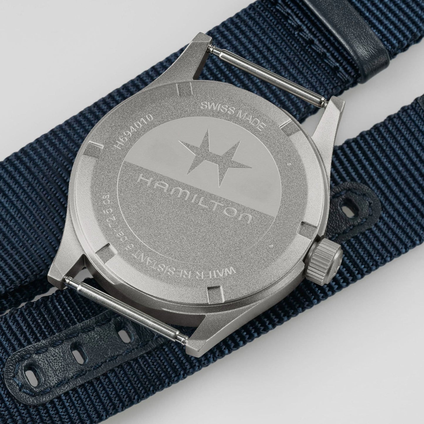 Hamilton Khaki Field Quartz 38mm Quartz 38mm H69401940