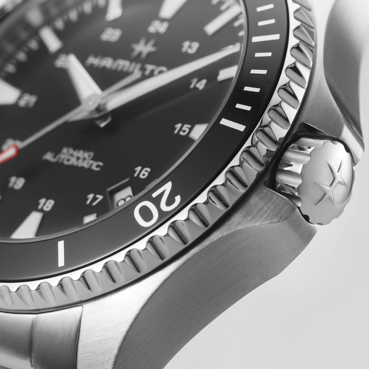 Hamilton Khaki Navy Scuba Auto Automatic 40mm H82335131