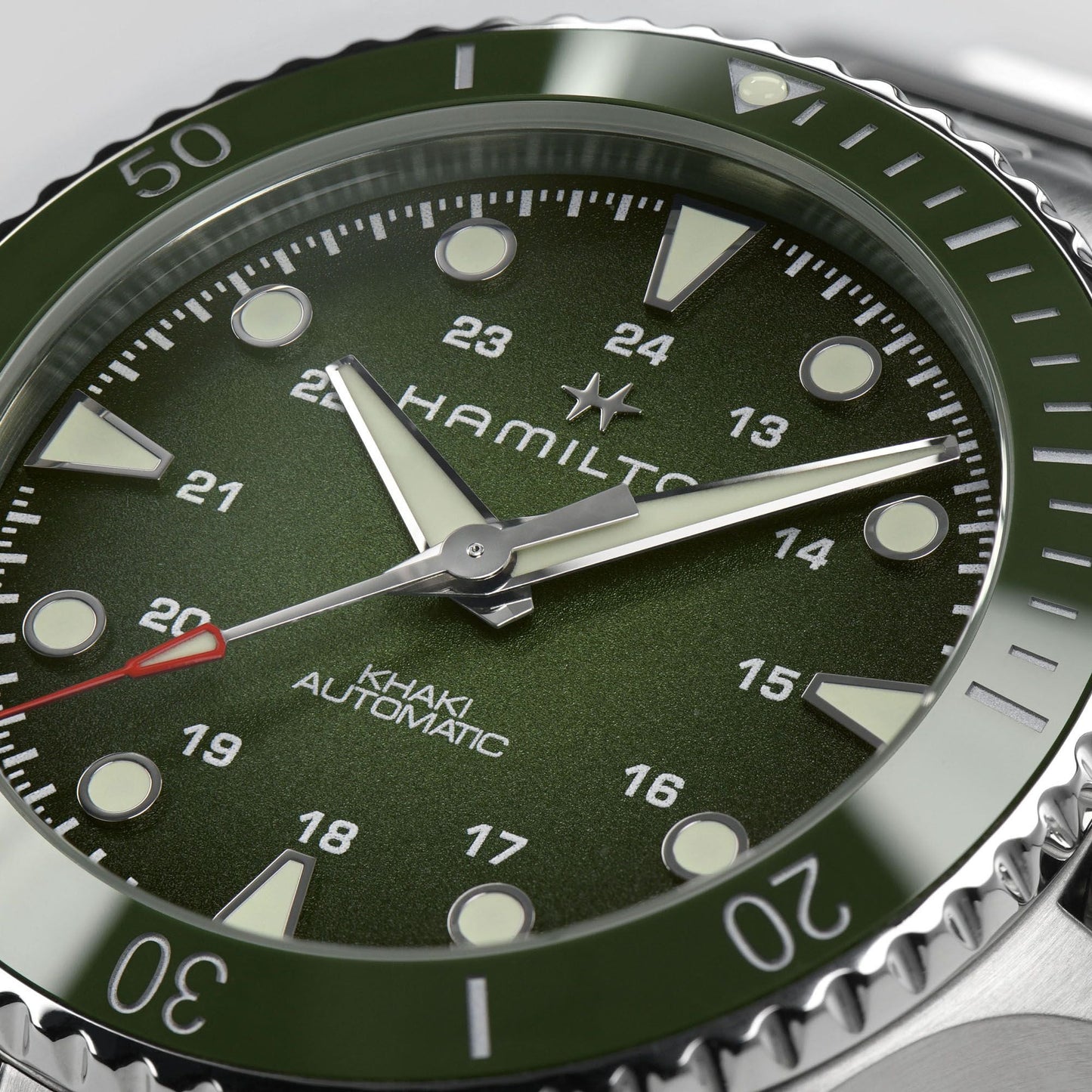 Hamilton Khaki Navy Scuba Auto Automatic 43mm H82525160